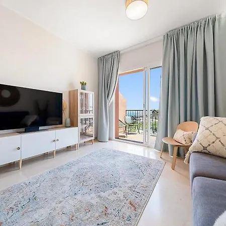 Castle And Sea Views Apartament *